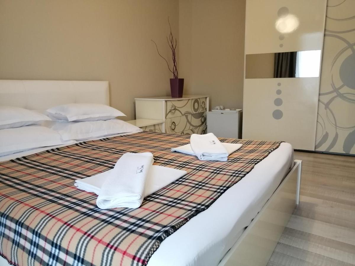 Apartments And Rooms Grand Palazzo Budva Exterior photo
